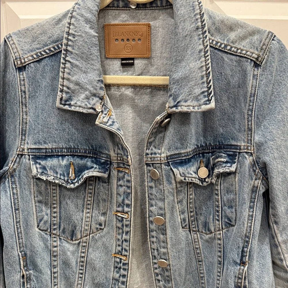 Blank NYC oversized Blue Denim Jacket - Picture 6 of 7